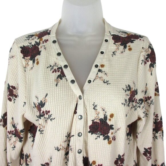 TORRID Top Thermal Henley Cream Floral V-Neck Snap Button Closure Knit 1X Casual - Picture 3 of 7